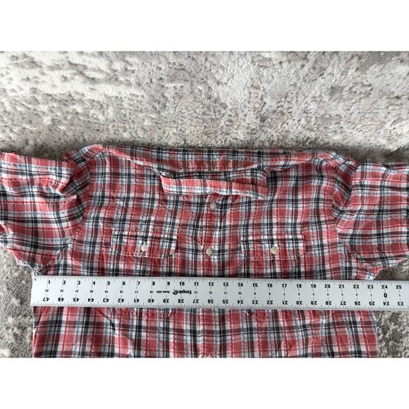 Croft & Barrow Size L Quick Dry Plaid Casual Button Shirt Red Gray Short Sleeve - Picture 5 of 9